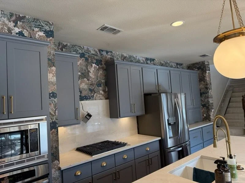 Soft geometric wallpaper used in a kitchen interior